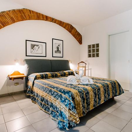 Agriturismo Casa Andreina 카스틸리오네 델라 페스카이아 외부 사진