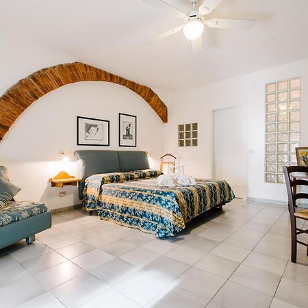 Agriturismo Casa Andreina 카스틸리오네 델라 페스카이아 외부 사진