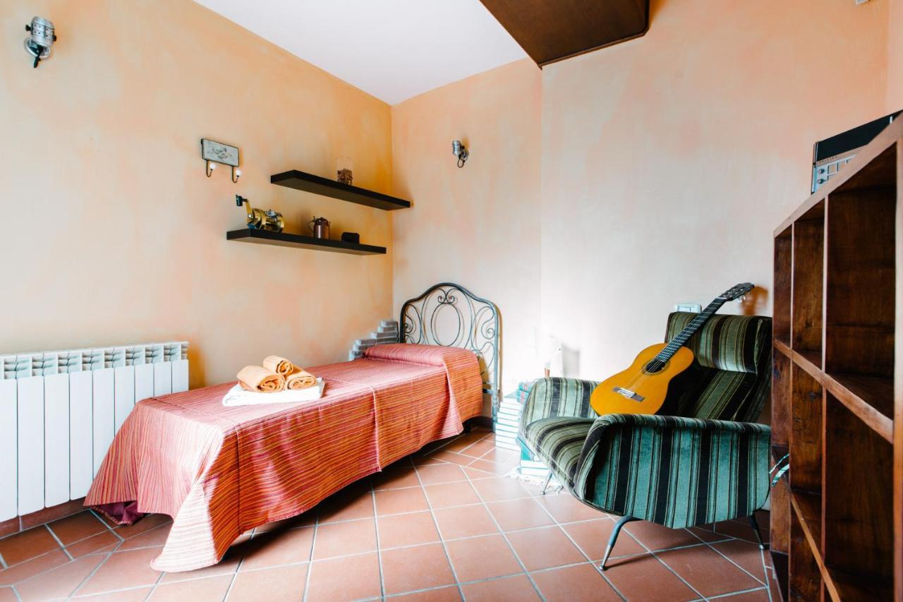Agriturismo Casa Andreina 카스틸리오네 델라 페스카이아 외부 사진
